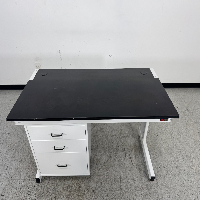 Kewaunee Evolution 5' Lab Bench image 2
